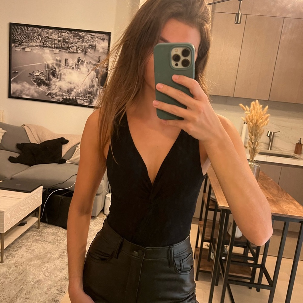 Black knot bodysuit - Express